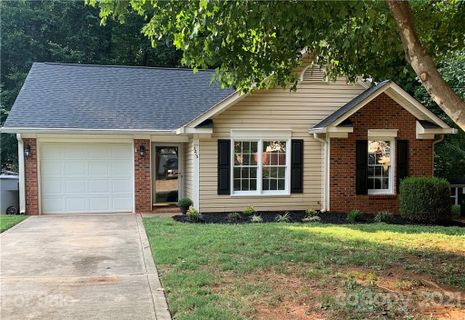 7213 Mcteal Place sold home in Spring Crossing, Charlotte, NC