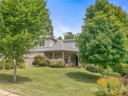 1901 Bearberry Lane
