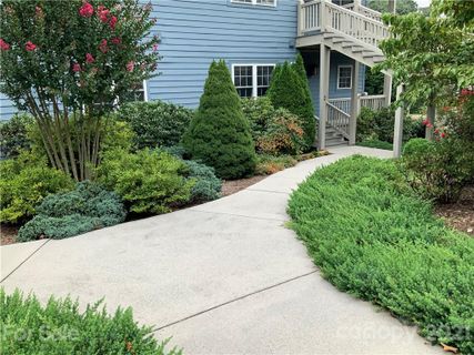 65 Tri Vista Drive 802