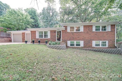 1911 Hemlock Drive