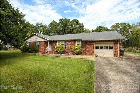 1607 Caromar Place sold home in Taymor, Concord, NC