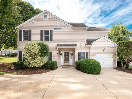 8706 Fox Chase Lane