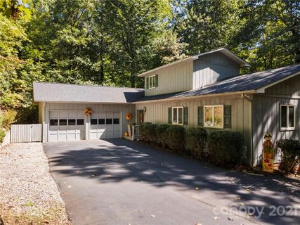 1367 Forest Lake Heights Drive sold home in Forest Lake Heights, Nebo, NC