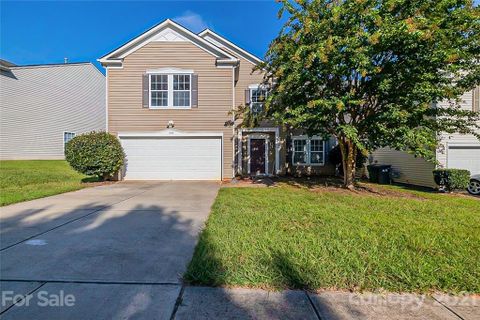 1340 Waterlily Lane