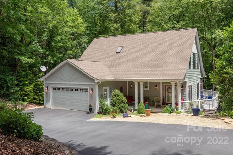 941 Deerlake Road