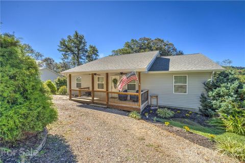312 Maple Leaf Lane