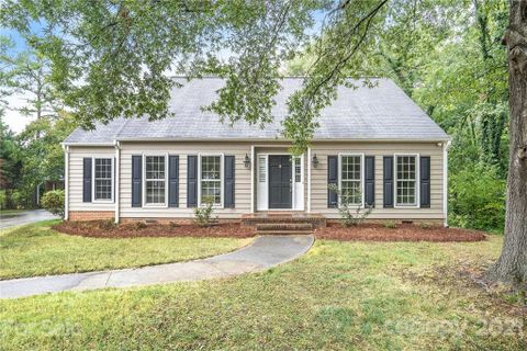 5007 Lansing Drive