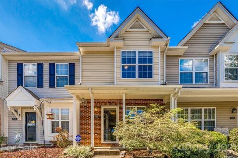 7108 Bidford Court