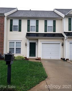 7970 Mariners Pointe Circle