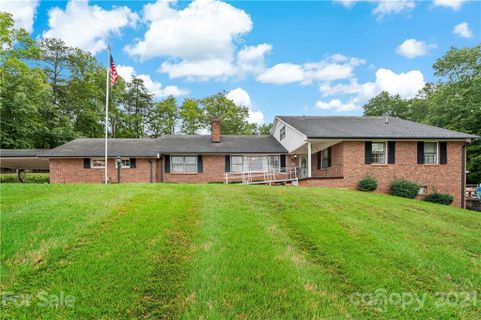 1039 Golf Course Road