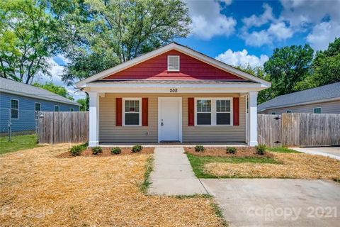 208 Lakewood Avenue