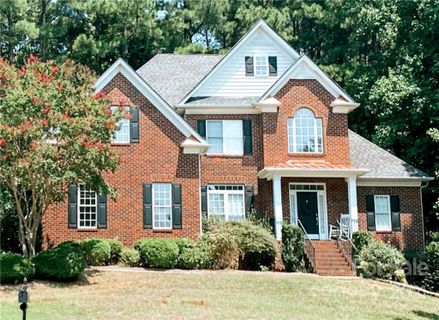 112 Silvercliff Drive