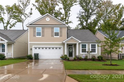 1390 Kings Grove Drive