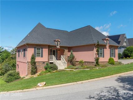 24 Climbing Aster Way