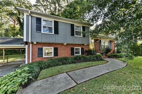 1701 Weststone Drive