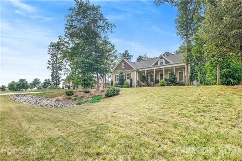 3303 Cayton Drive