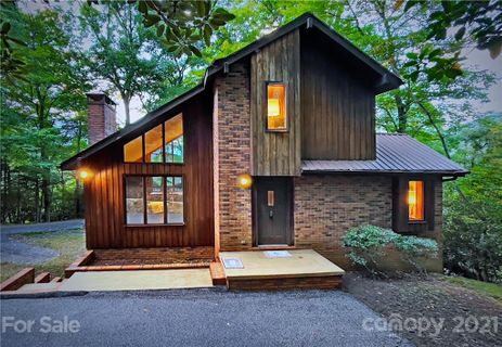 285 Fairway Loop