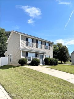 4904 Hopewood Lane