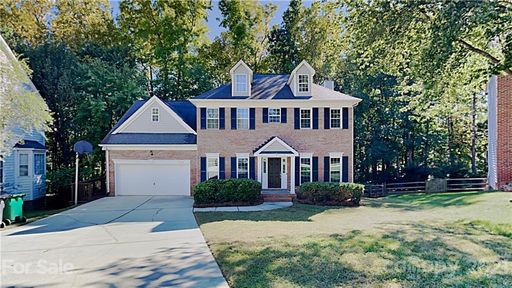 4500 Bellmore Court
