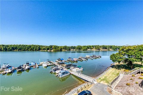 7324 Lakefront Drive 9