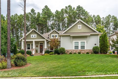 313 Holdsworth Drive