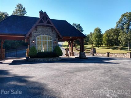 00 Golden Ridge Drive 204