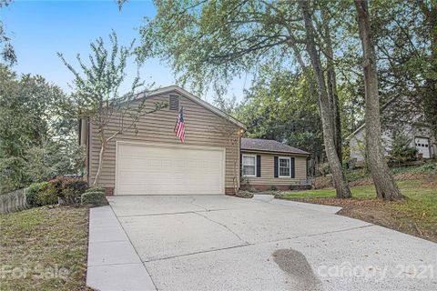 10210 Camelback Circle