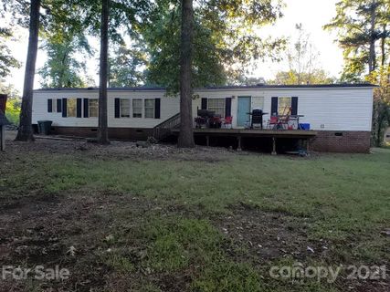 205 Leisure Lane