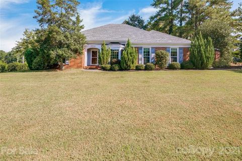 5232 Macandrew Drive