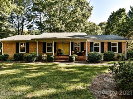 1407 Burtonwood Circle