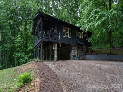28 Maple Drive