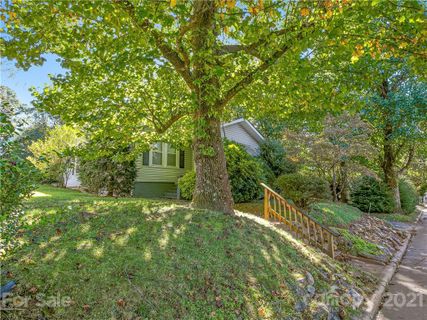 134 Rumbough Place