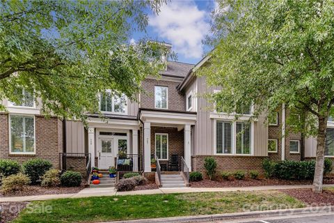 757 Jetton Street