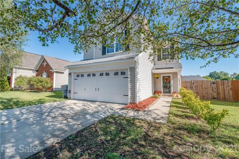 10114 Green Hedge Avenue