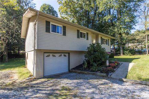 12 Springside Drive