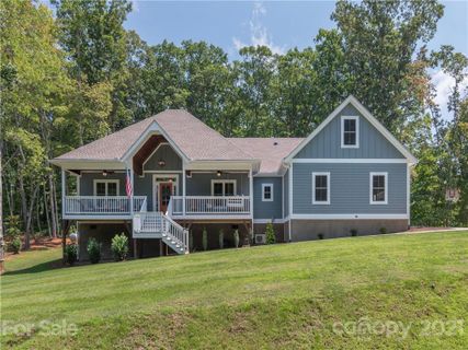 28 Calabrese Lane sold home in Big Cove Acres, Candler, NC