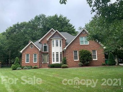 10204 Wildbracken Court