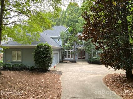 5315 Lancelot Drive