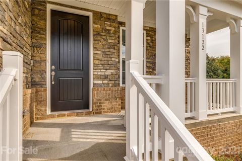 13122 Regent Grove Lane