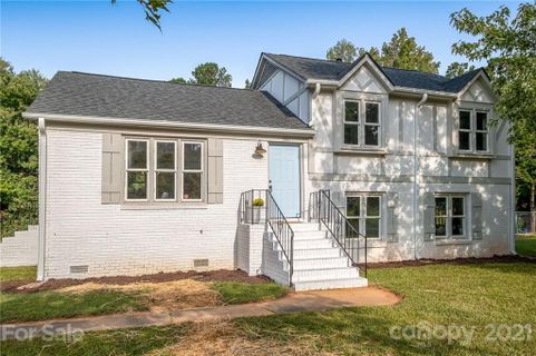 2521 Wood Star Court
