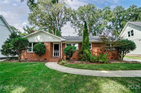 1301 Heather Lane
