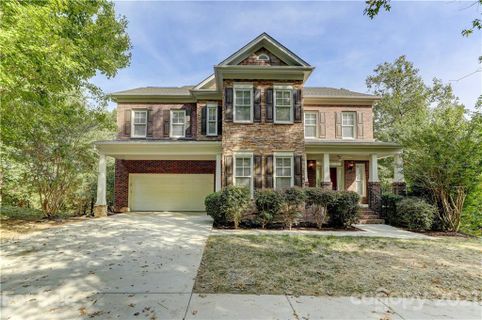 731 Beachwood Cove Drive