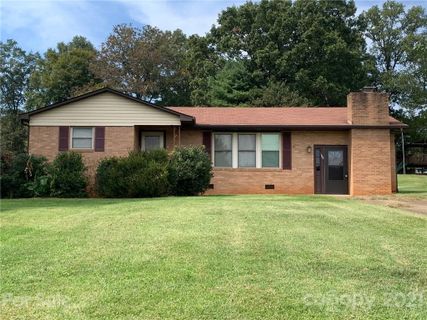 100 Maplewood Drive