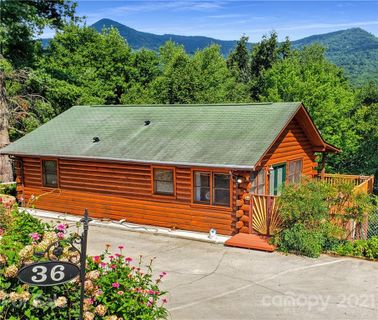 36 Cedarwood Drive sold home in Cedarwood, Waynesville, NC