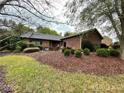 1112 Setter Lane