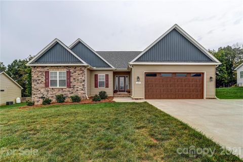 147 Greythorn Drive