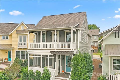 727 Waterscape Court