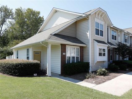 1121 Sienna Sand Way