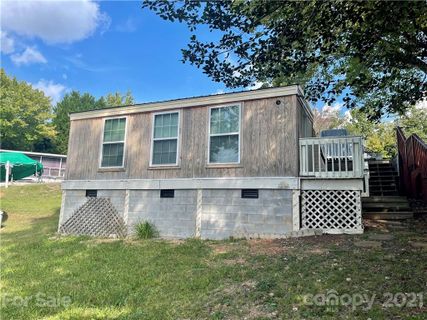 162 Dogwood Circle