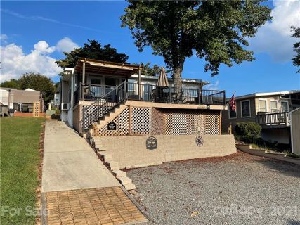 112 Dogwood Circle